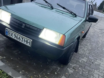 Авто ВАЗ 2109 2008 № 8209000