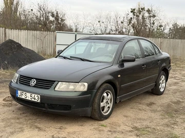 Авто Volkswagen Passat Sedan 1998 № 8209044
