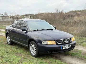 Авто Audi A4 2000 № 8209046