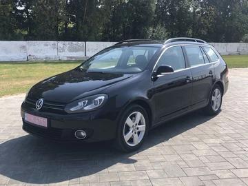 Авто Volkswagen Golf 2010 № 8209056