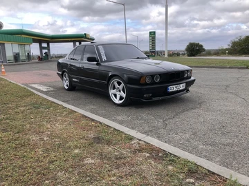 Авто BMW 5 Серия 1988 № 8209060