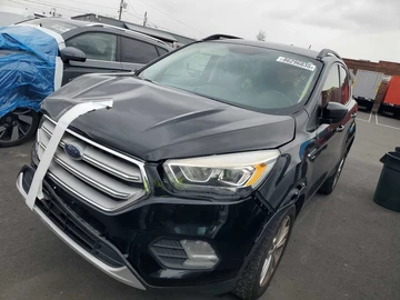 Авто Ford Escape 2018 № 8209074