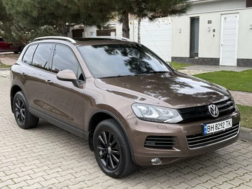Авто Volkswagen Touareg 2013 № 8209079