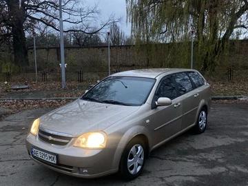 Авто Chevrolet Lacetti 2007 № 8209253