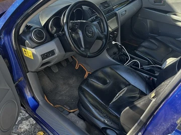 Авто Mazda 3 2001 № 8209365
