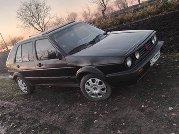Авто Volkswagen Golf 1990 № 8209373