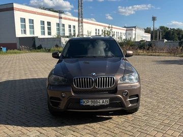 Авто BMW X5 2010 № 8209582