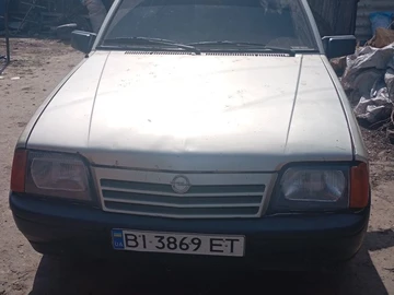 Авто Opel Ascona 1987 № 8209694
