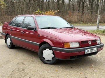 Авто Volkswagen Passat Sedan 1991 № 8209770
