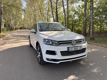 Авто Volkswagen Touareg 2014 № 8209968