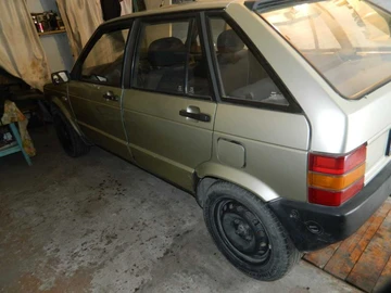 Авто SEAT Ibiza 1990 № 8210003