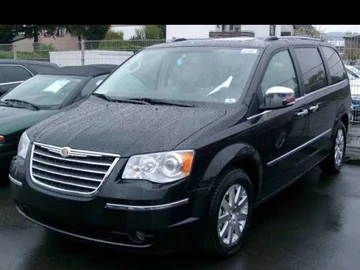 Авто Chrysler Voyager 2010 № 8210075