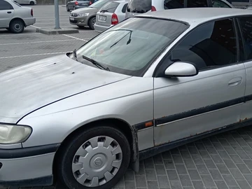 Авто Opel Omega 1995 № 8210086