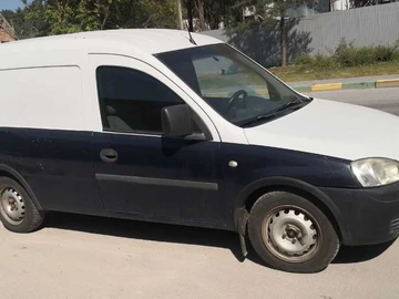 Авто Opel Combo 2004 № 8210092