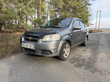 Авто Chevrolet Aveo 2007 № 8210101