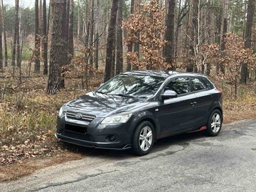 Авто KIA Cee X27 D 2008 № 8210266