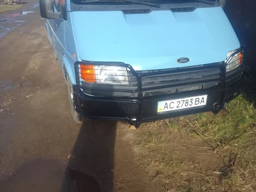 Авто Ford Transit 1988 № 8210496