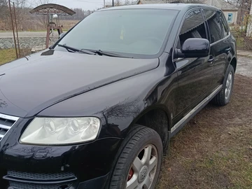 Авто Volkswagen Touareg 2004 № 8210509
