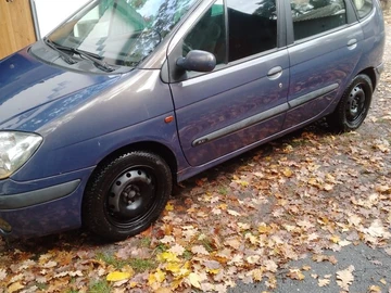 Авто Renault Scenic 2000 № 8210536