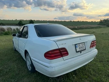 Авто Mercedes 320 2000 № 8210580