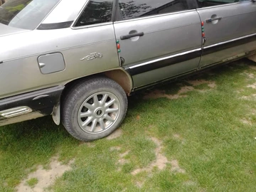 Авто Audi 100 1986 № 8210597