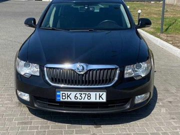 Авто Skoda Superb 2011 № 8210599
