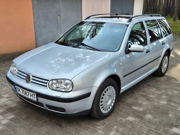 Авто Volkswagen Golf 1999 № 8210616