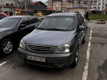 Авто KIA Carens 2003 № 8210647