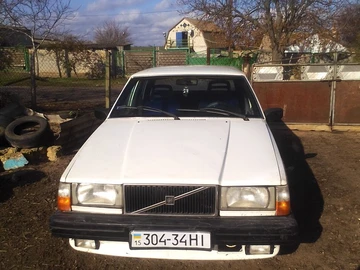 Авто Volvo 240 1990 № 8210712