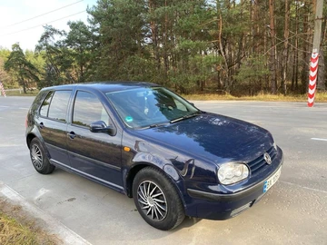 Авто Volkswagen Golf 1998 № 8210741
