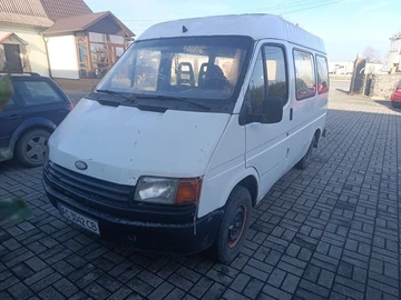 Авто Ford Transit 1988 № 8210794