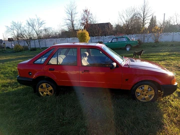 Авто Ford Escort 1988 № 8210805