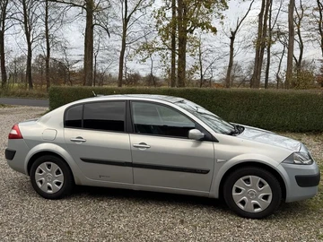 Авто Renault Megane 2004 № 8210806