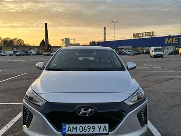 Авто Hyundai Ioniq 2018 № 8210896