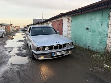 Авто BMW 5 Серия 1990 № 8210971