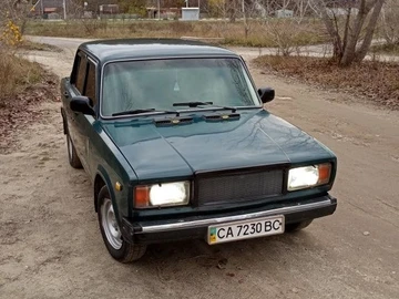 Авто ВАЗ 2107 1998 № 8211029