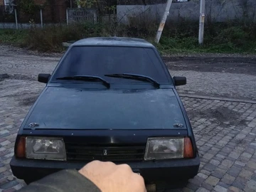 Авто ВАЗ 21099 2002 № 8211095