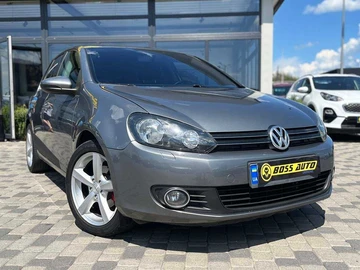 Авто Volkswagen Golf 2010 № 8211135