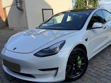 Авто Tesla Model 3 2019 № 8211165