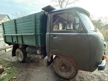 Авто УАЗ 3303 1991 № 8211230