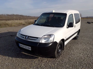 Авто Peugeot Partner 2005 № 8211299