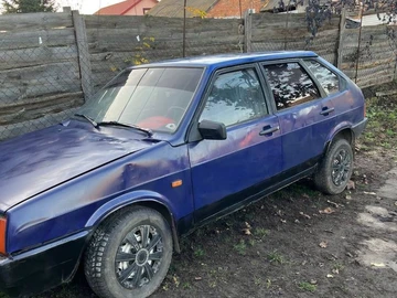 Авто ВАЗ 2109 1990 № 8211338
