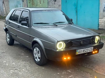Авто Volkswagen Golf 1990 № 8211341