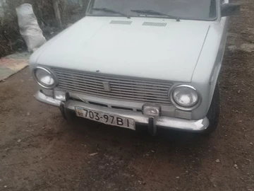Авто ВАЗ 2101 1979 № 8211389