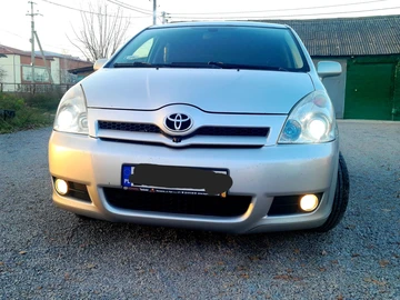 Авто Toyota Corolla Verso 2008 № 8211412