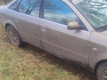 Авто Audi A6 2001 № 8211429