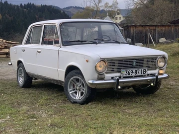 Авто ВАЗ 2101 1972 № 8211399