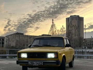 Авто ВАЗ 21053 1983 № 8211447