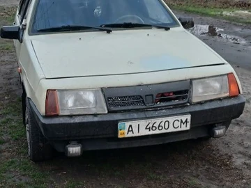 Авто ВАЗ 2109 1991 № 8211491