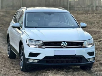 Авто Volkswagen Tiguan 2020 № 8211588